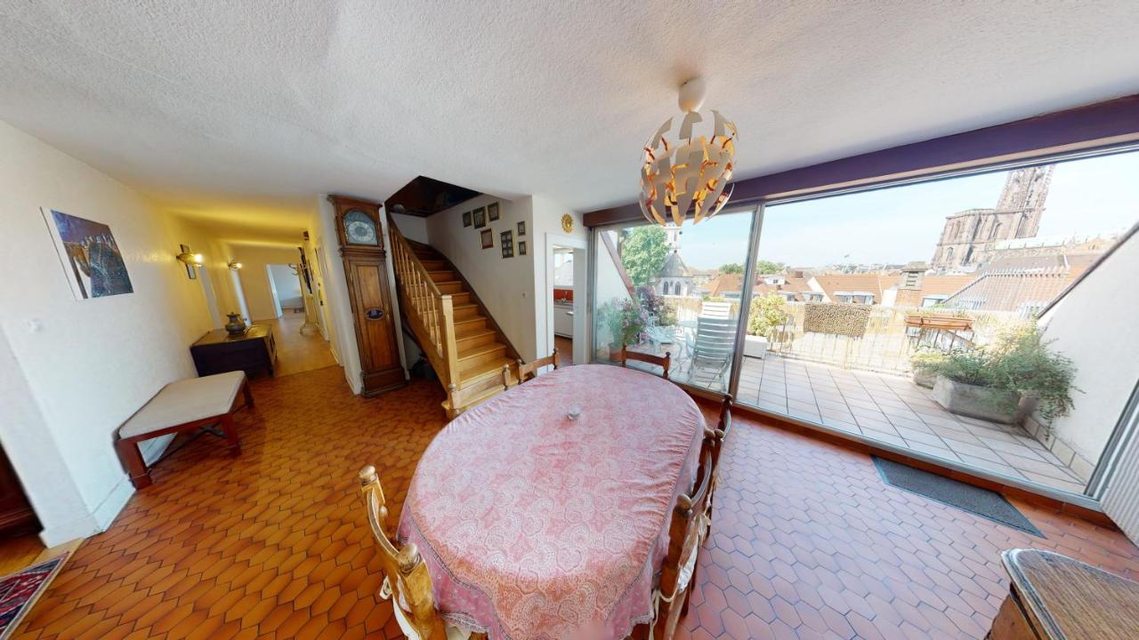 145m² city center 4 bedrooms view of the Cathedral Straatsburg Buitenkant foto